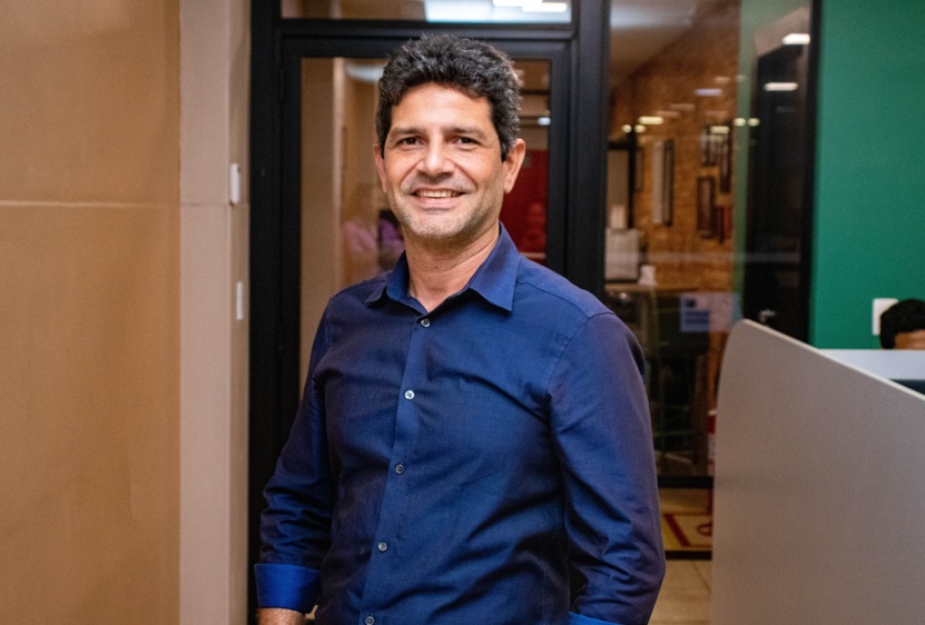 Alberto Jorge, Trust Control